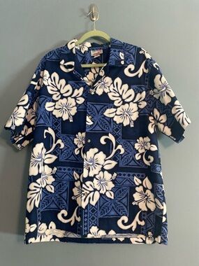 Evergreen Island Floral Blue White Button Down Hawaiian Short Sleeve Shirt XL